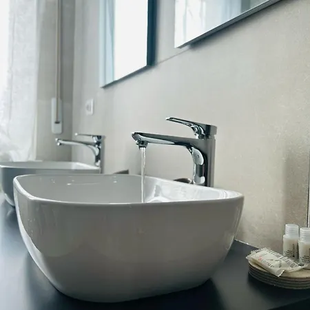 Da Mauro & Michela 2 - Xl - Metro C Apartment