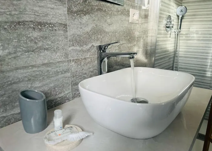 Da Mauro & Michela 2 - Xl - Metro C Lejlighed *